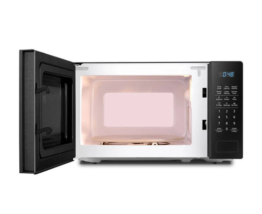 ⚡ Hisense 20L Microwave Oven – Digital Controls, Sleek Design, Rapid Cooking 🍽️